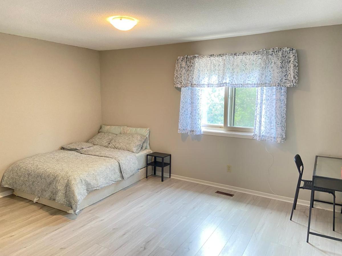 41 Huntsmill Blvd Appartement Toronto Buitenkant foto